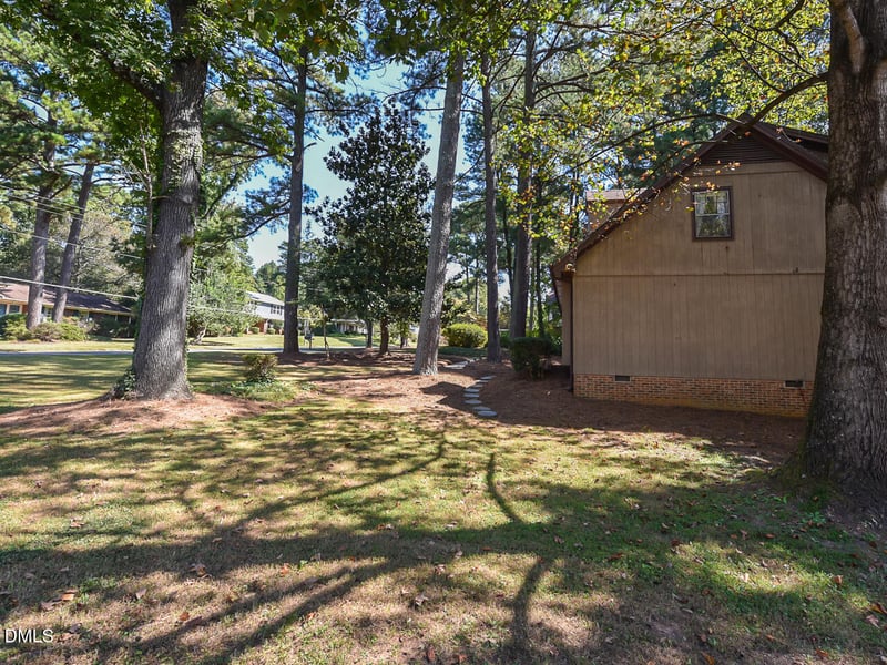 1331 Kingston Ridge Rd, Cary, NC 27511