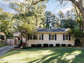 1332 Banbury Rd, Raleigh, NC 27607