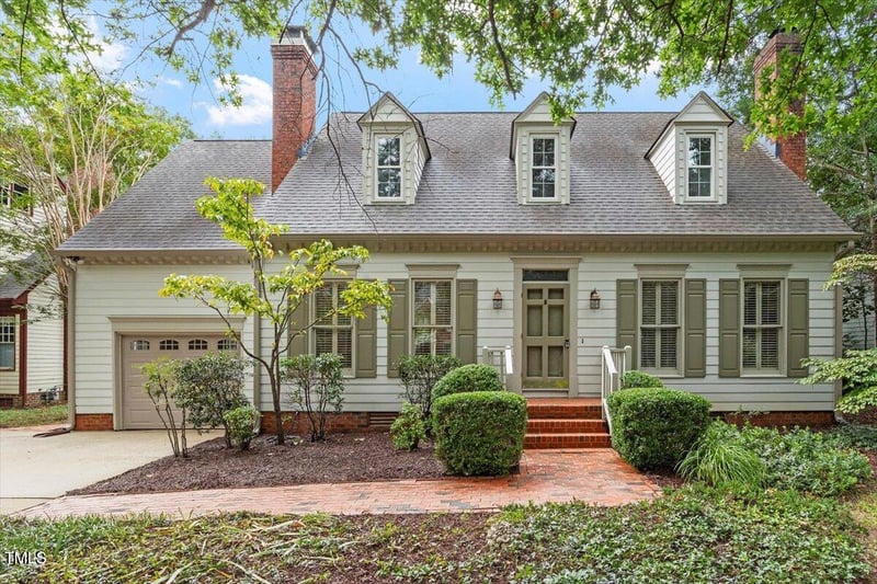 1332 Daventry Ct, Chapel Hill, NC 27517