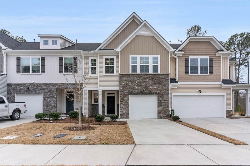 1332 Southpoint Trl, Durham, NC 27713