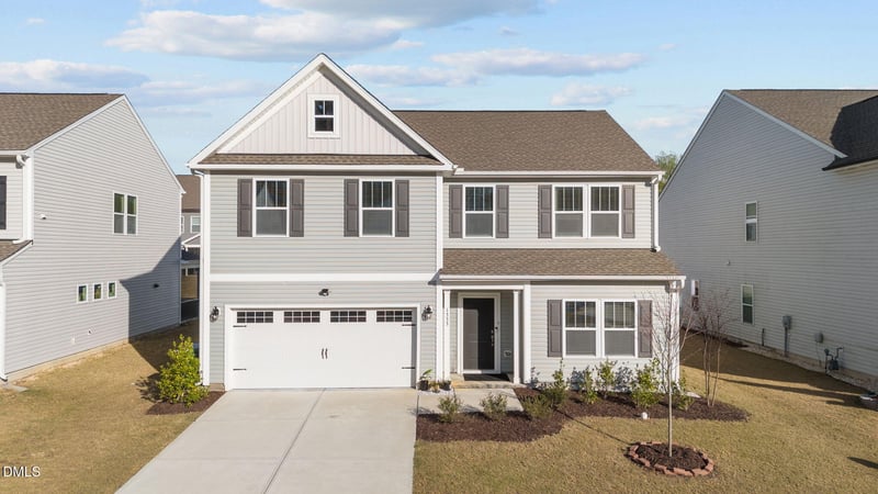 1333 Amos Park St, Fuquay Varina, NC 27526