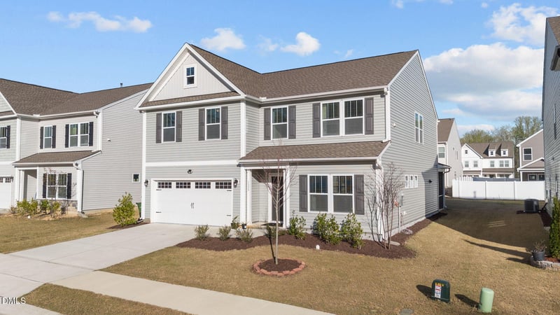 1333 Amos Park St, Fuquay Varina, NC 27526