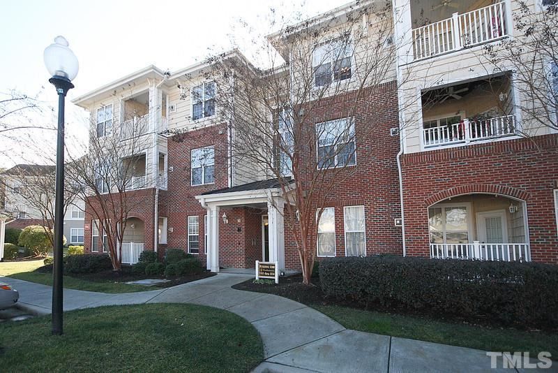 1333 Arborgate Cir #1333, Chapel Hill, NC 27514