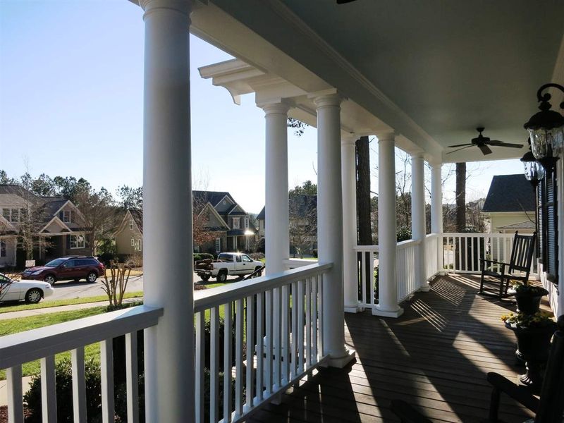 1333 Heritage Heights Ln, Wake Forest, NC 27587