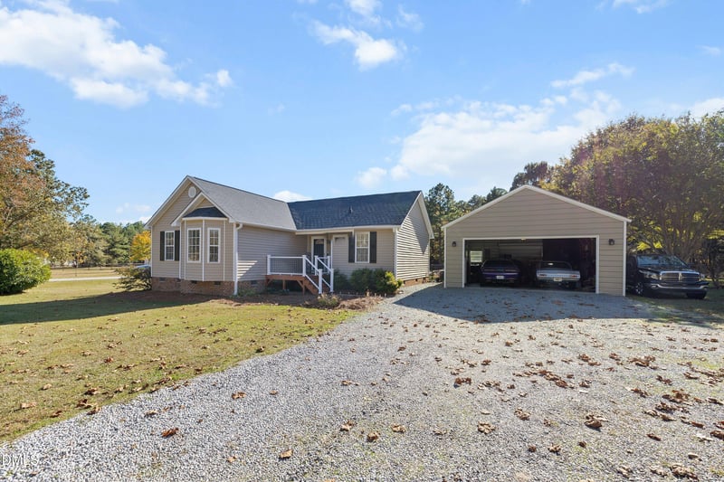 1333 Honeycutt Rd, Willow Springs, NC 27592