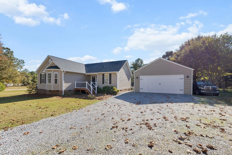 1333 Honeycutt Rd, Willow Springs, NC 27592
