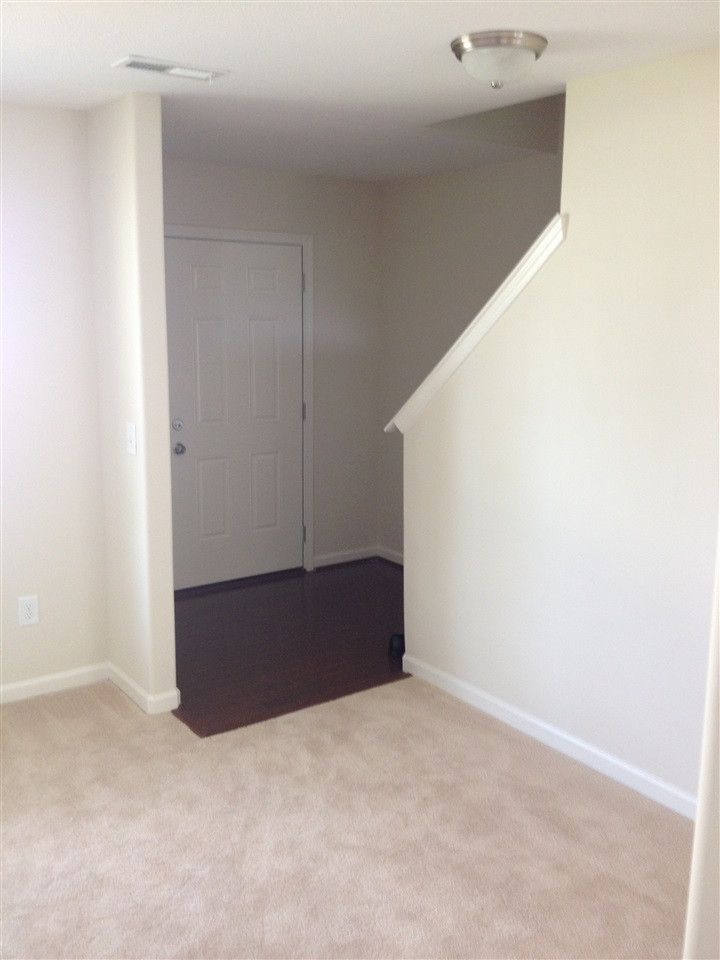 1333 Lowenstein St, Wake Forest, NC 27587