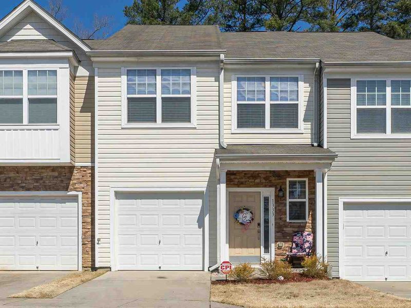 1333 Stone Manor Ct, Raleigh, NC 27610