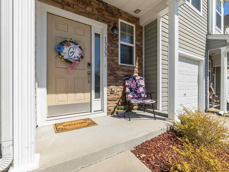 1333 Stone Manor Ct, Raleigh, NC 27610