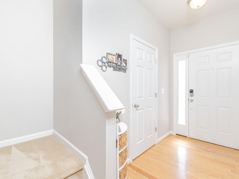 1333 Stone Manor Ct, Raleigh, NC 27610