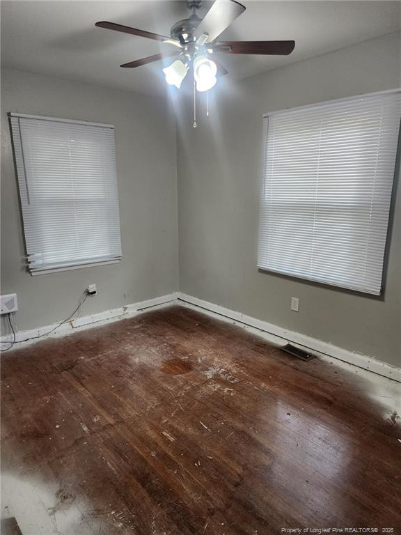 1334 Camelot Dr, Fayetteville, NC 28304
