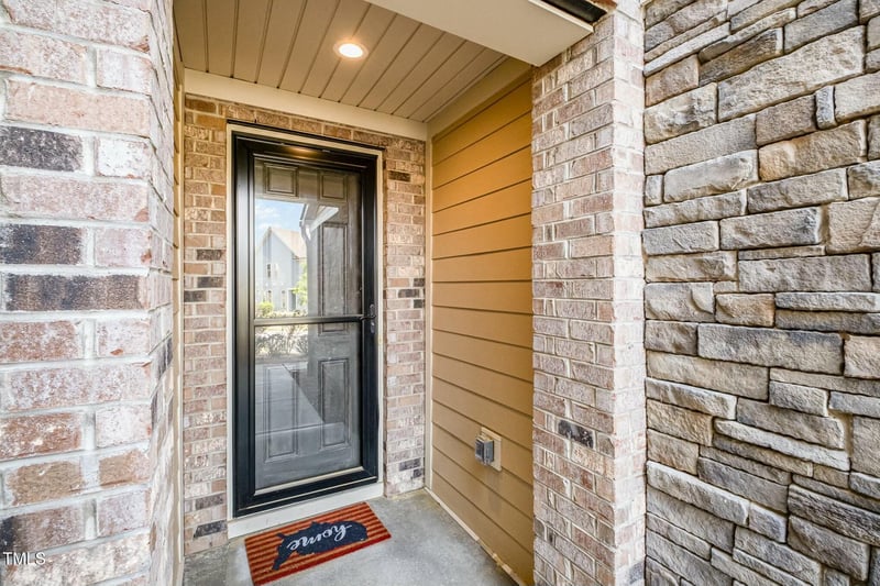 1335 Catch Fly Ln, Durham, NC 27713