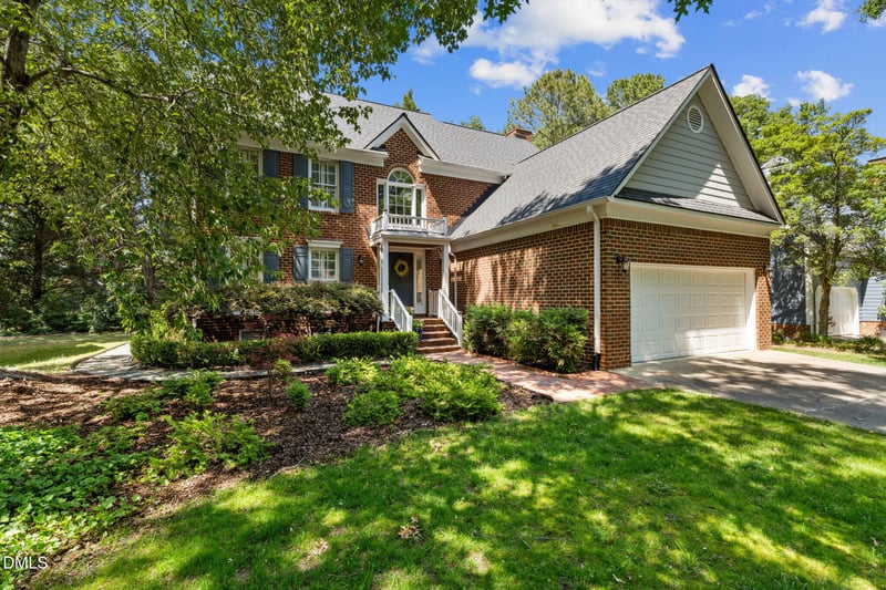 1335 Daventry Ct, Chapel Hill, NC 27517