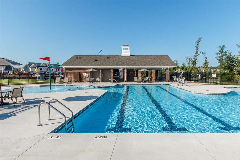 1335 Farm Pond Trl, Durham, NC 27703