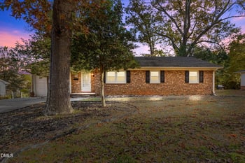 1335 Granville St, Burlington, NC 27215