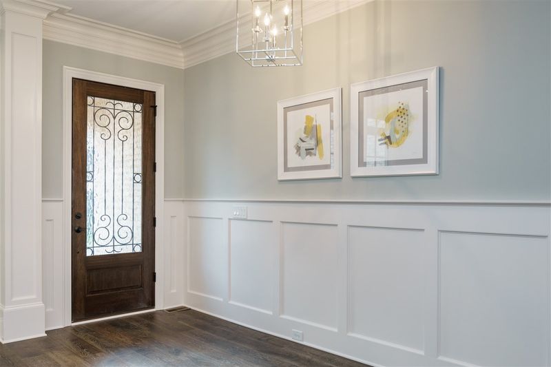 1336 Queensferry Rd, Cary, NC 27511