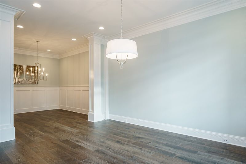 1336 Queensferry Rd, Cary, NC 27511