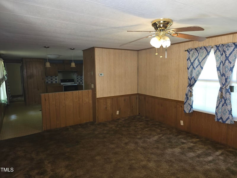 1337 Carroll Heights Rd, Zebulon, NC 27597