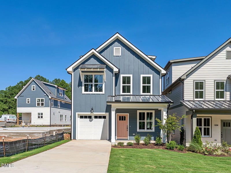 1337 Courtland Dr, Raleigh, NC 27604