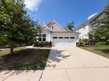 1337 Farm Pond Trl, Durham, NC 27703