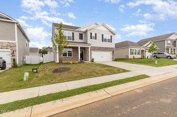 1337 Lansdowne Dr, Mebane, NC 27302