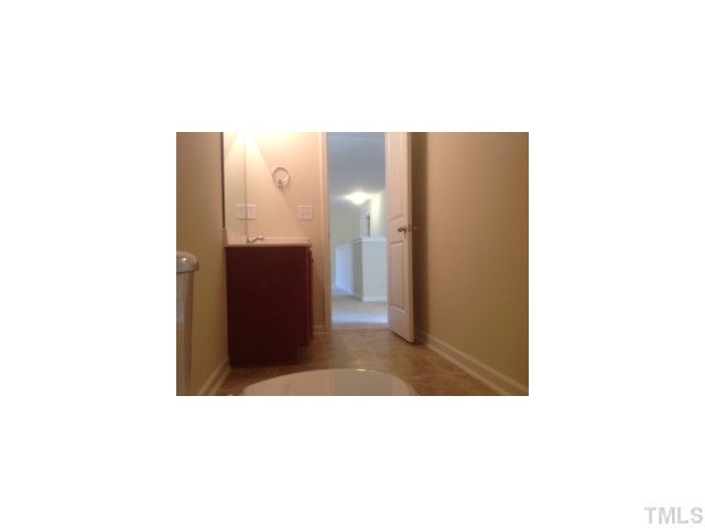 1337 Lowenstein St, Wake Forest, NC 27587