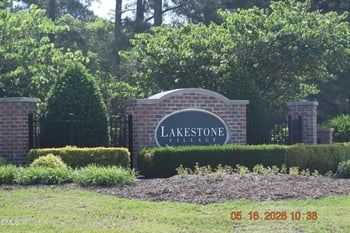1337 Old Bramble Ln, Fuquay Varina, NC 27526