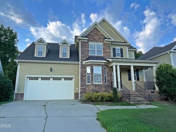 1337 Old Bramble Ln, Fuquay Varina, NC 27526