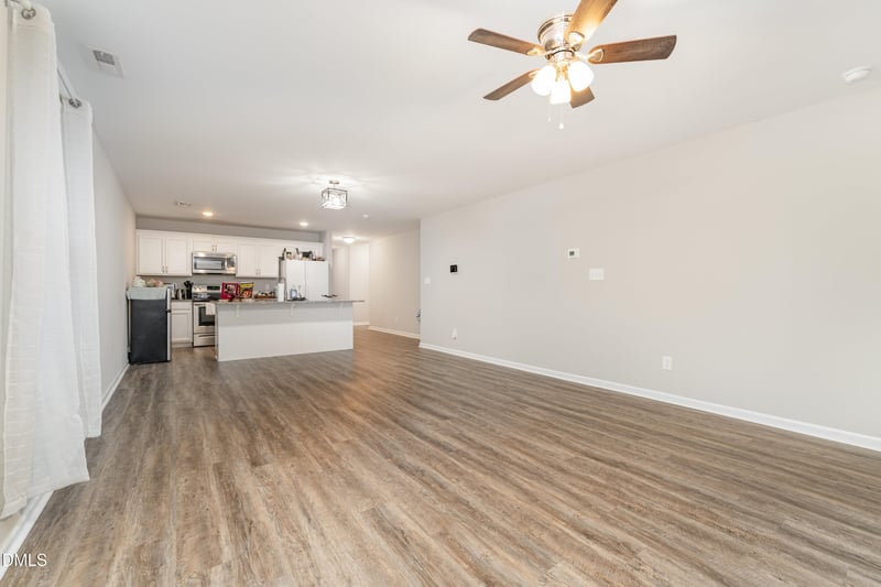 1337 Taylor Dr, Fayetteville, NC 28301