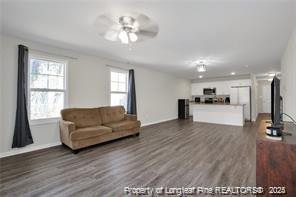 1337 Taylor Dr, Fayetteville, NC 28301