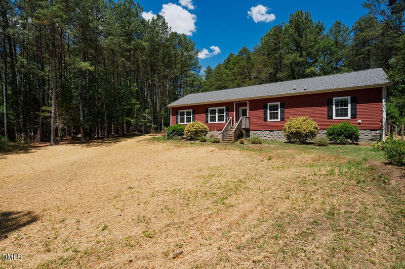1338 Moores Chapel Cemetery Rd, Saxapahaw, NC 27253