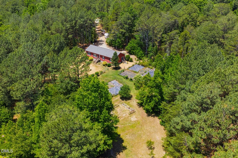 1338 Moores Chapel Cemetery Rd, Saxapahaw, NC 27253