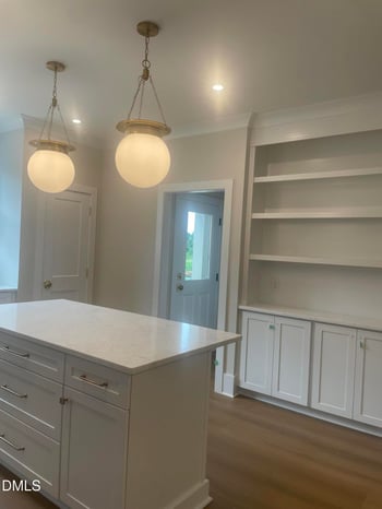 1339 Courtland Dr, Raleigh, NC 27604