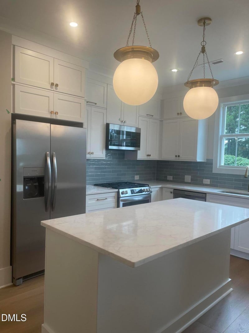 1339 Courtland Dr, Raleigh, NC 27604