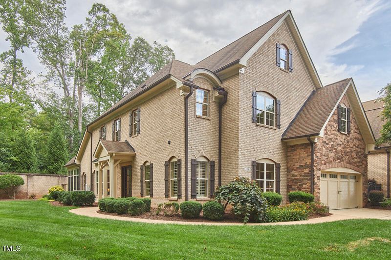 134 Arabella Ct, Cary, NC 27518