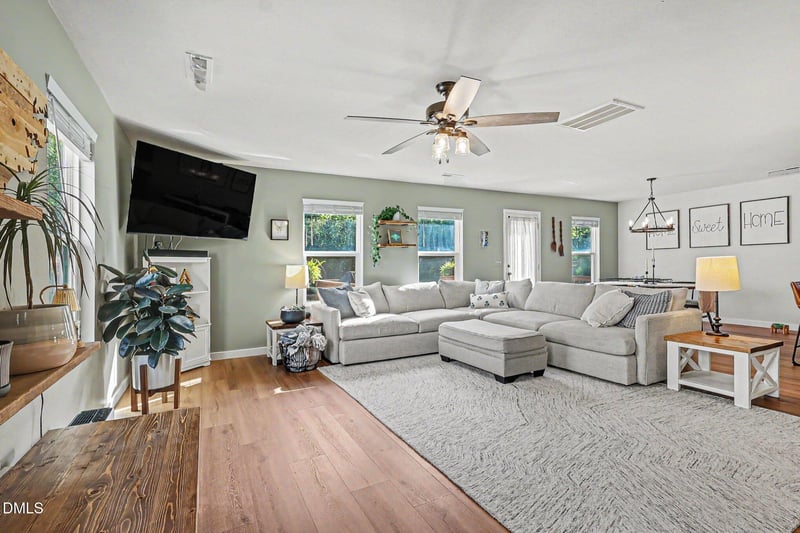 134 Blakeford Dr, Wendell, NC 27591