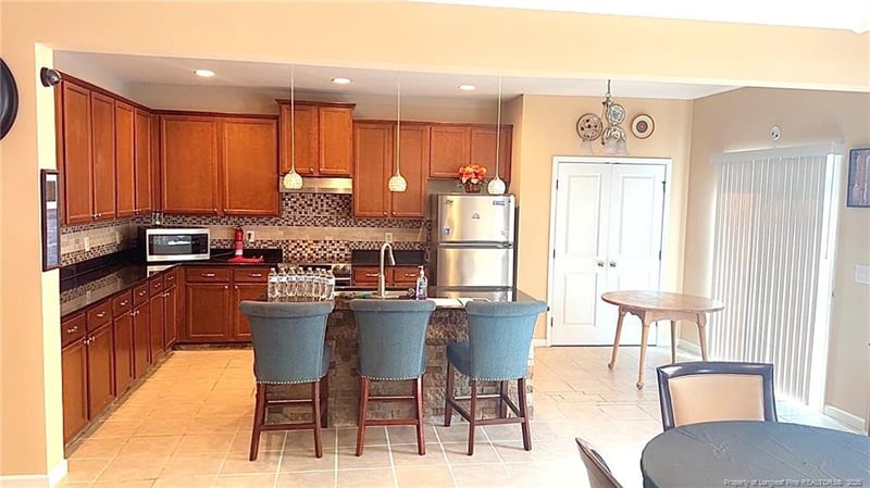 134 Chownings Dr, Sanford, NC 27330