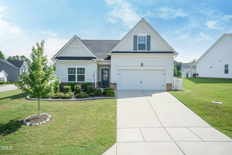 134 Deer Knoll Ln, Clayton, NC 27527