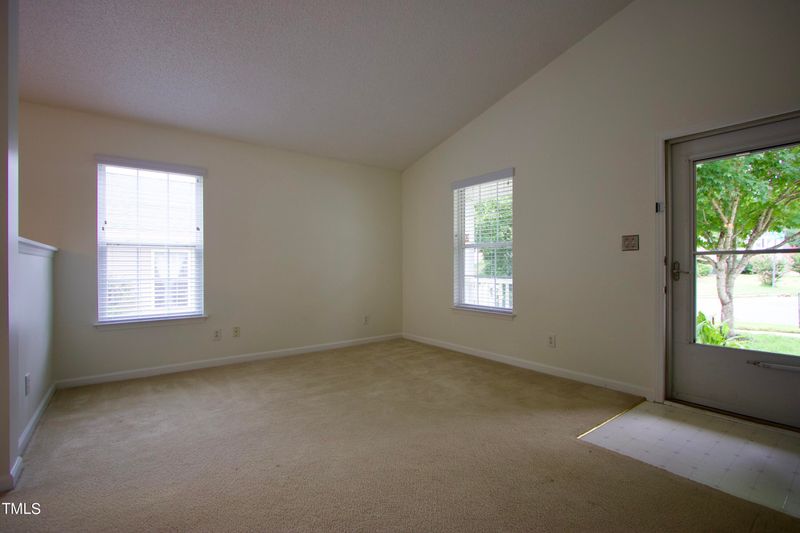 134 Evening Star Dr, Apex, NC 27502