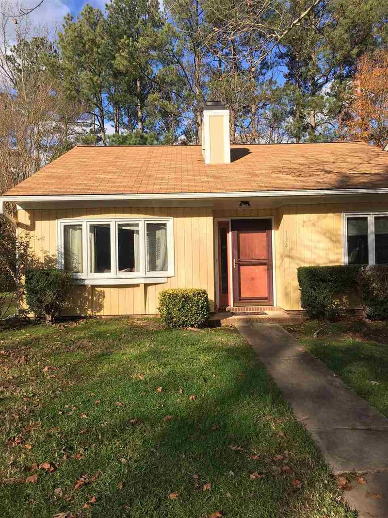 134 Hollyhock Ct, Durham, NC 27713
