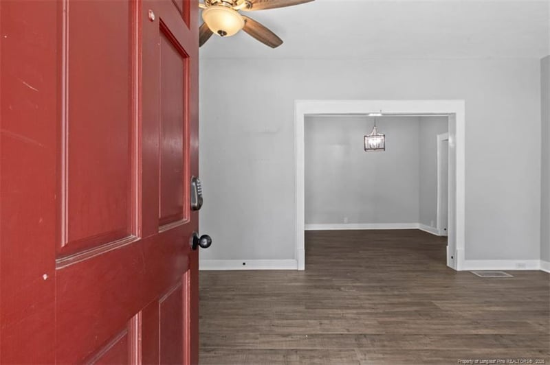 134 John St, Fayetteville, NC 28305