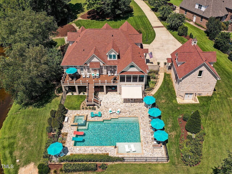 134 Lake Point Dr, Clayton, NC 27527