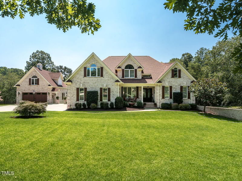 134 Lake Point Dr, Clayton, NC 27527