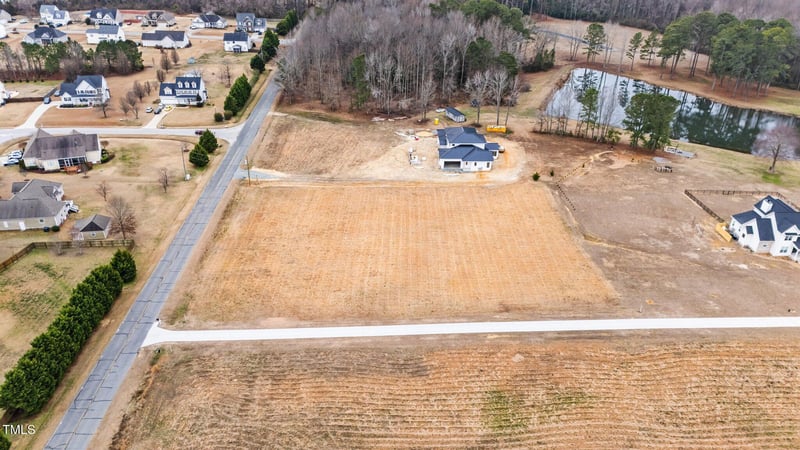 134 Lakewood Rd, Four Oaks, NC 27524