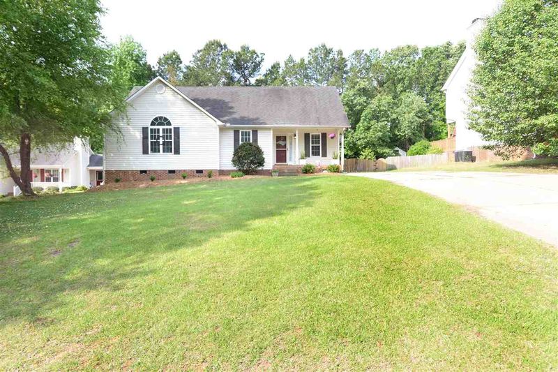 134 Lily Crossing Dr, Clayton, NC 27527