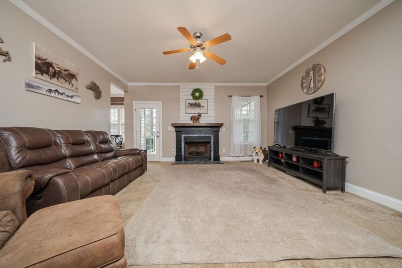 134 Mcdougle Ln, Clayton, NC 27520