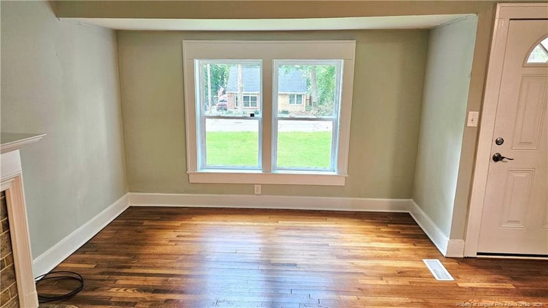 134 Mcgill St, Sanford, NC 27330