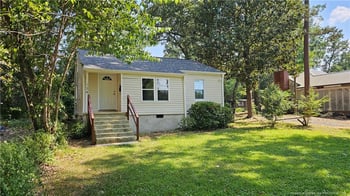 134 Mcgill St, Sanford, NC 27330