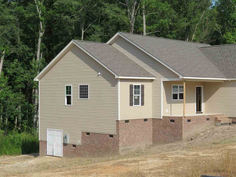134 Poplar Dr, Clayton, NC 27520