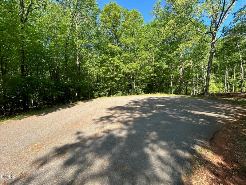 134 Red Dog Dr, Louisburg, NC 27549